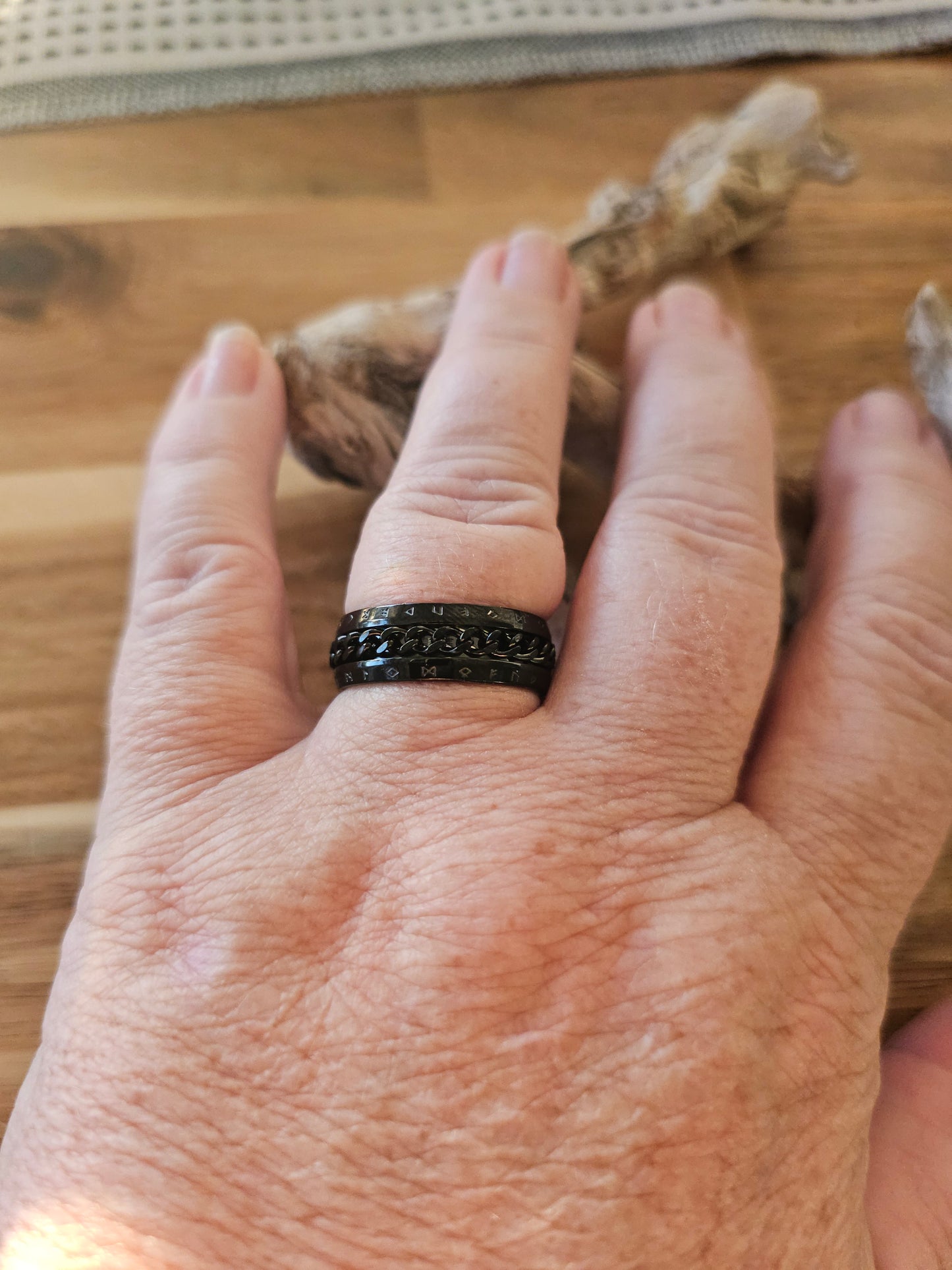 Runestone Chain Ring – Black Stainless Steel