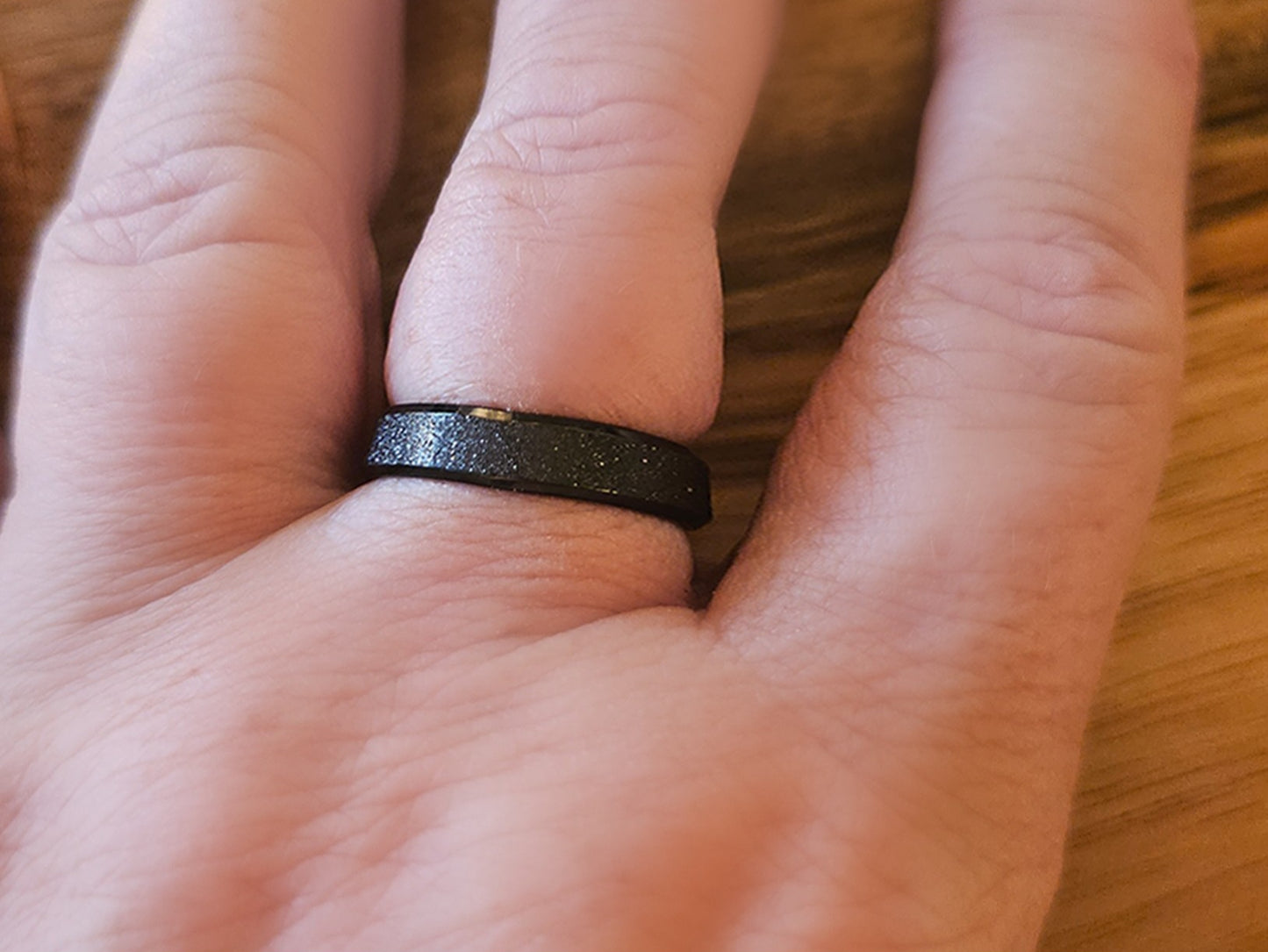 Sparkleforged Black Steel Ring