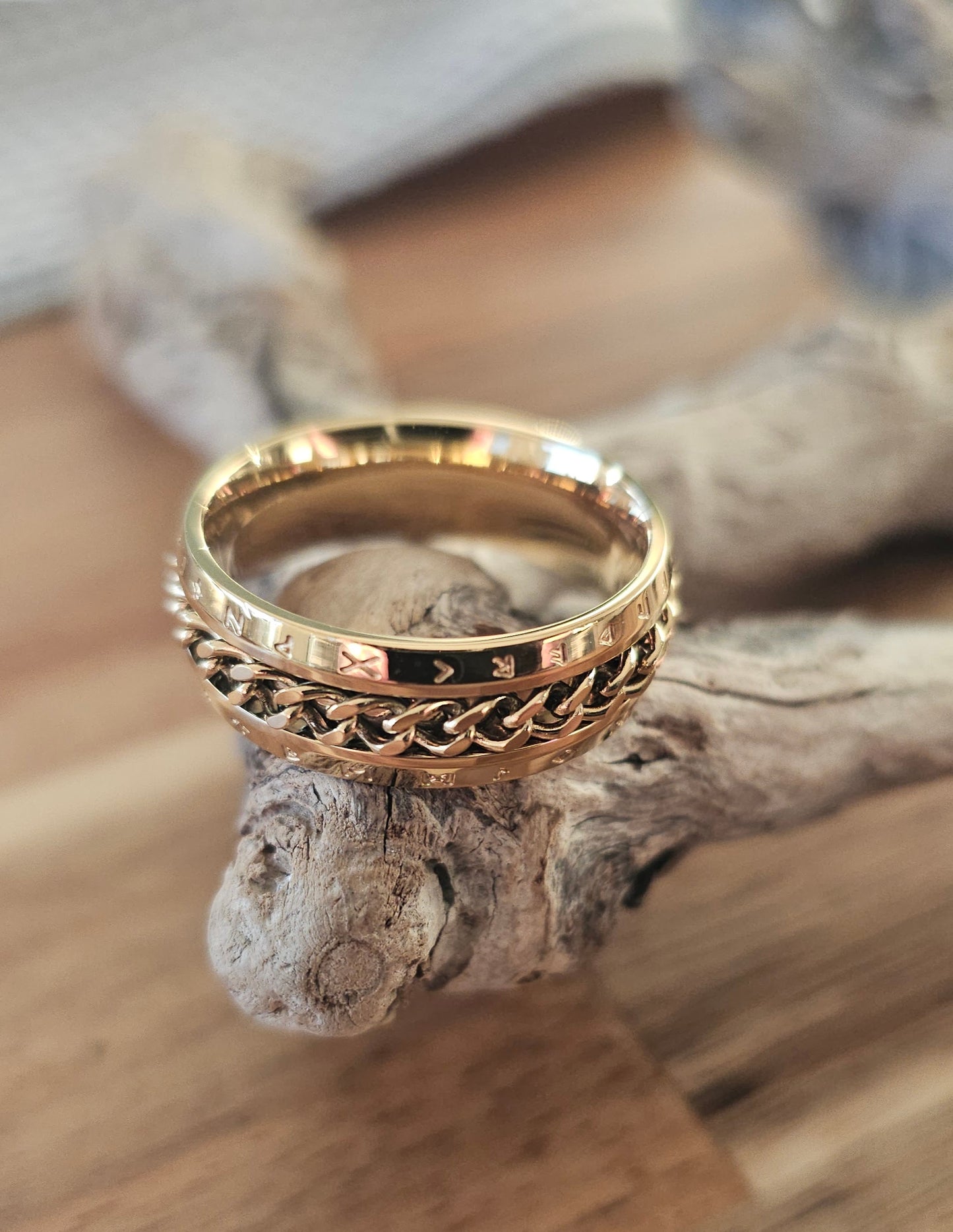 Runestone Chain Ring – Gold Stainless Steel