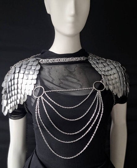 Halloween Viking, Dragon, Fairy Scalemail Cosplay Chainmail Festival Outfit Corset Shoulder Armor in Silver Rave Costume