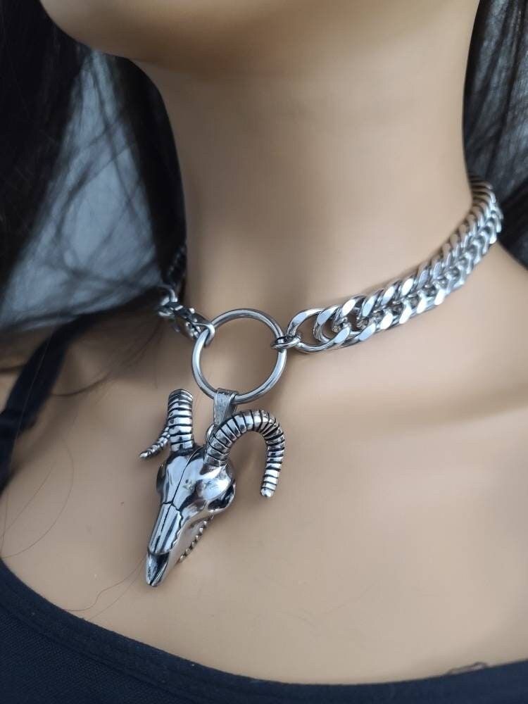 Baphomet Goat Skull Gothic Punk Choker Collar Necklace - Handmade Chunky Chain grunge aesthetic jewelry