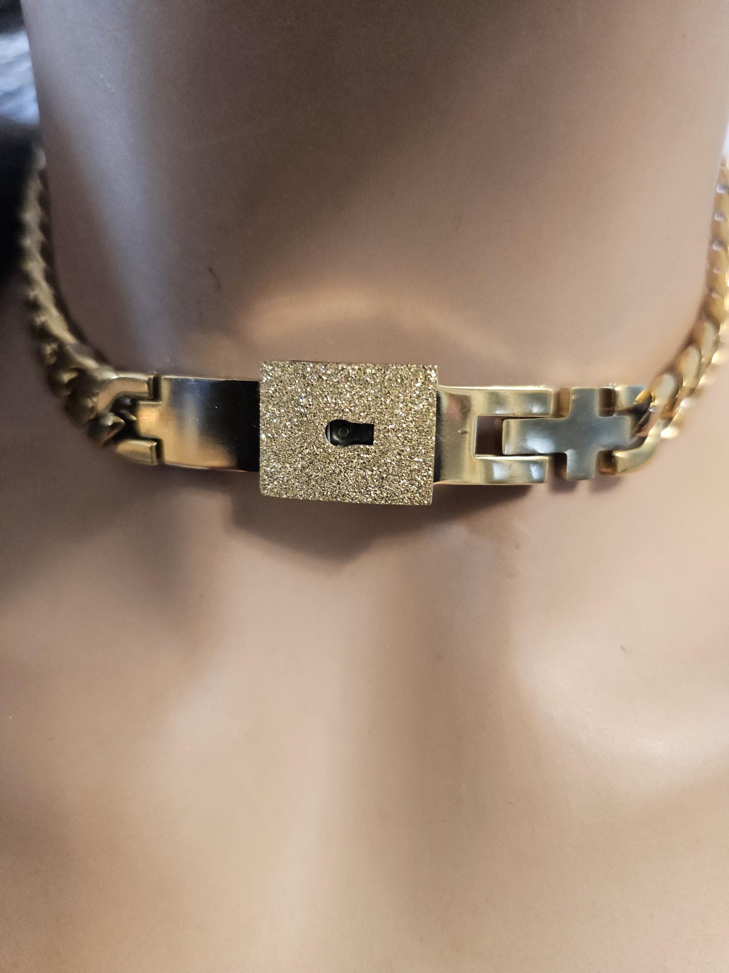 Gold Day Collar Luxury Elegant Submissive Style Locking Choker Necklace & Key | BDSM Bondage Aesthetic Handmade Padlock Couples Jewelry