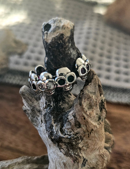 Circle of Skulls 925 Sterling Silver Ring