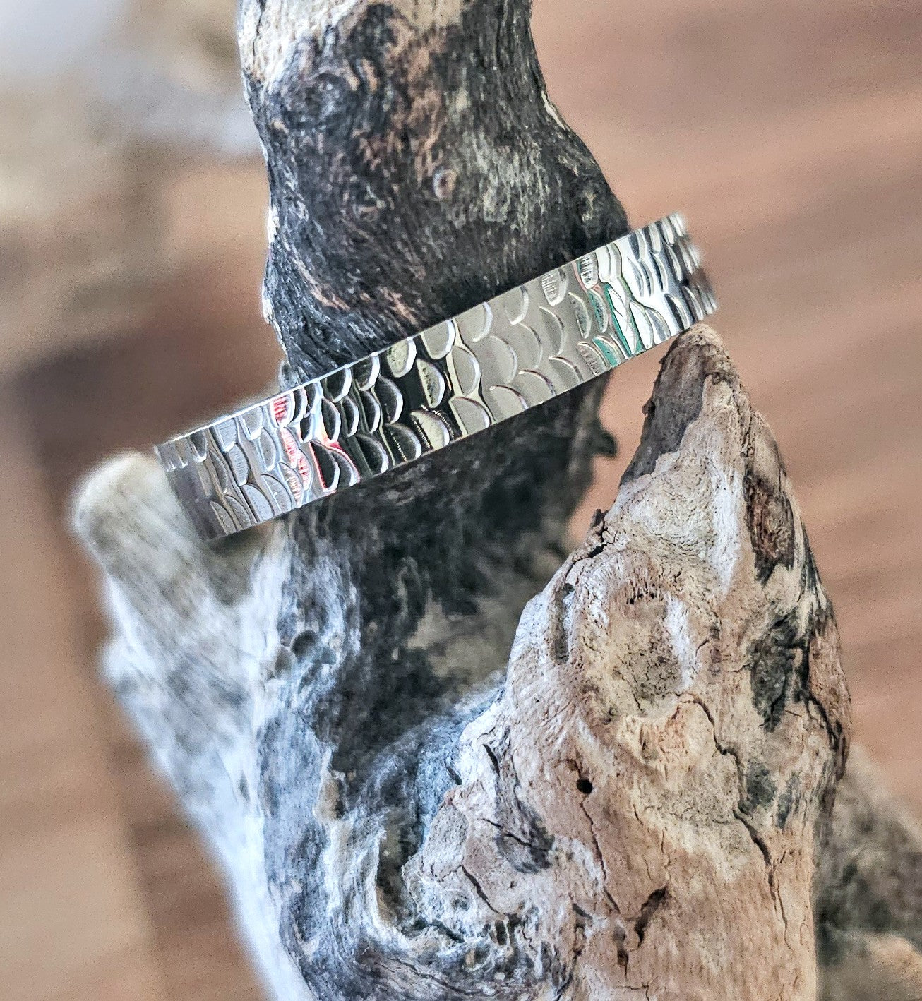 Mini Dragon’s Hoard Ring – Stainless Steel Dragon Scale Band