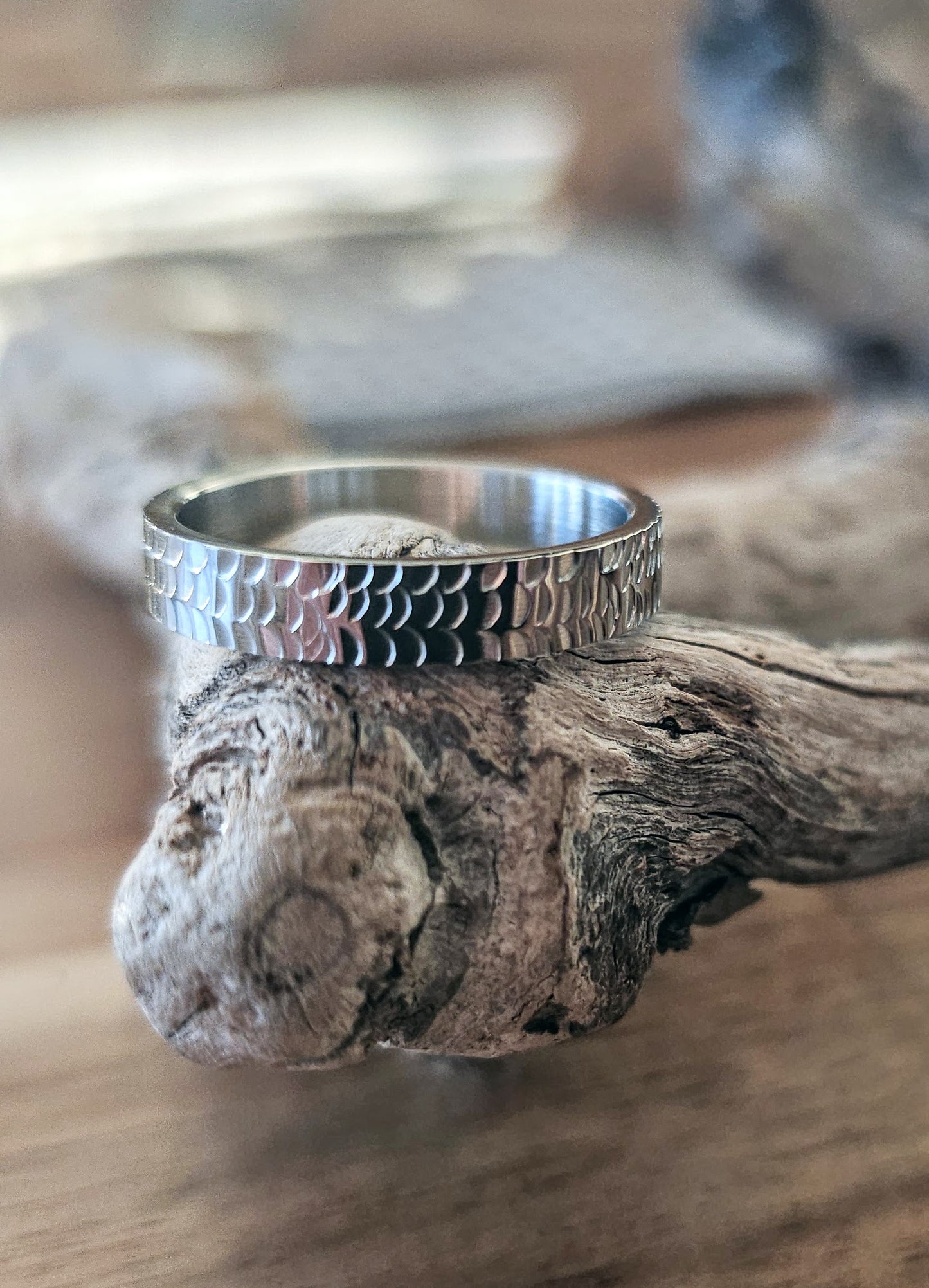 Mini Dragon’s Hoard Ring – Stainless Steel Dragon Scale Band