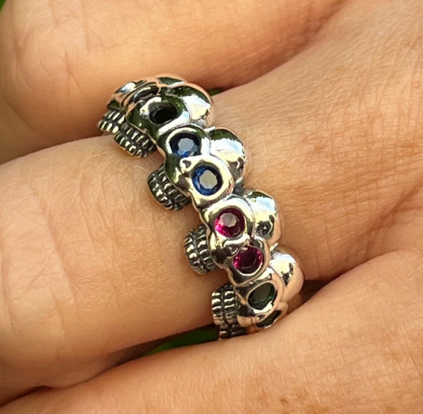 Circle of Skulls 925 Sterling Silver Ring